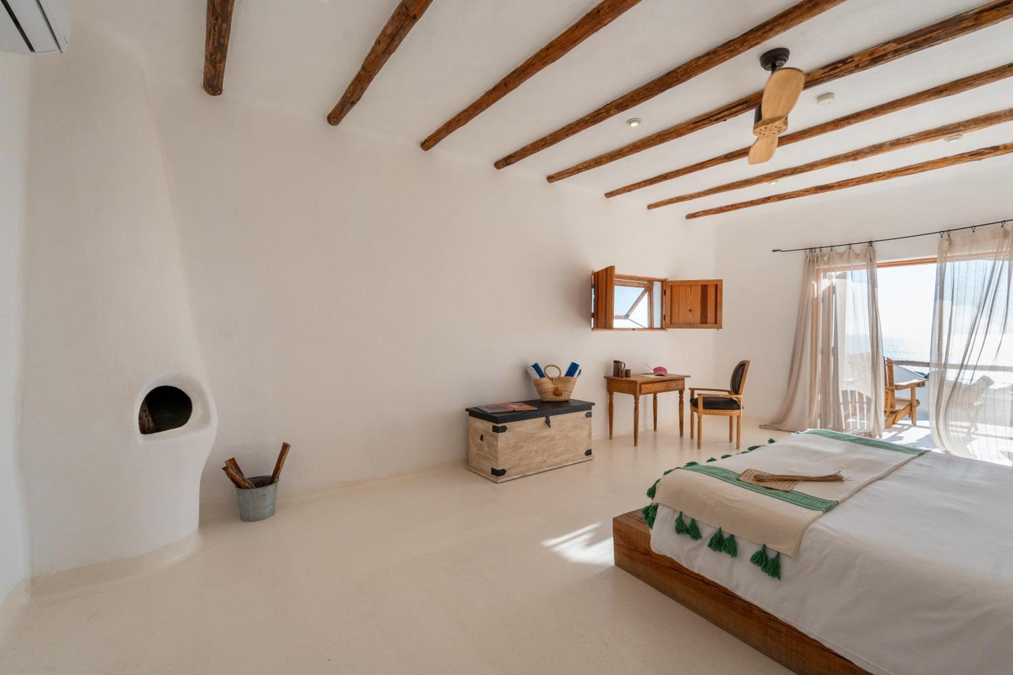 Nest Baja Hotel
