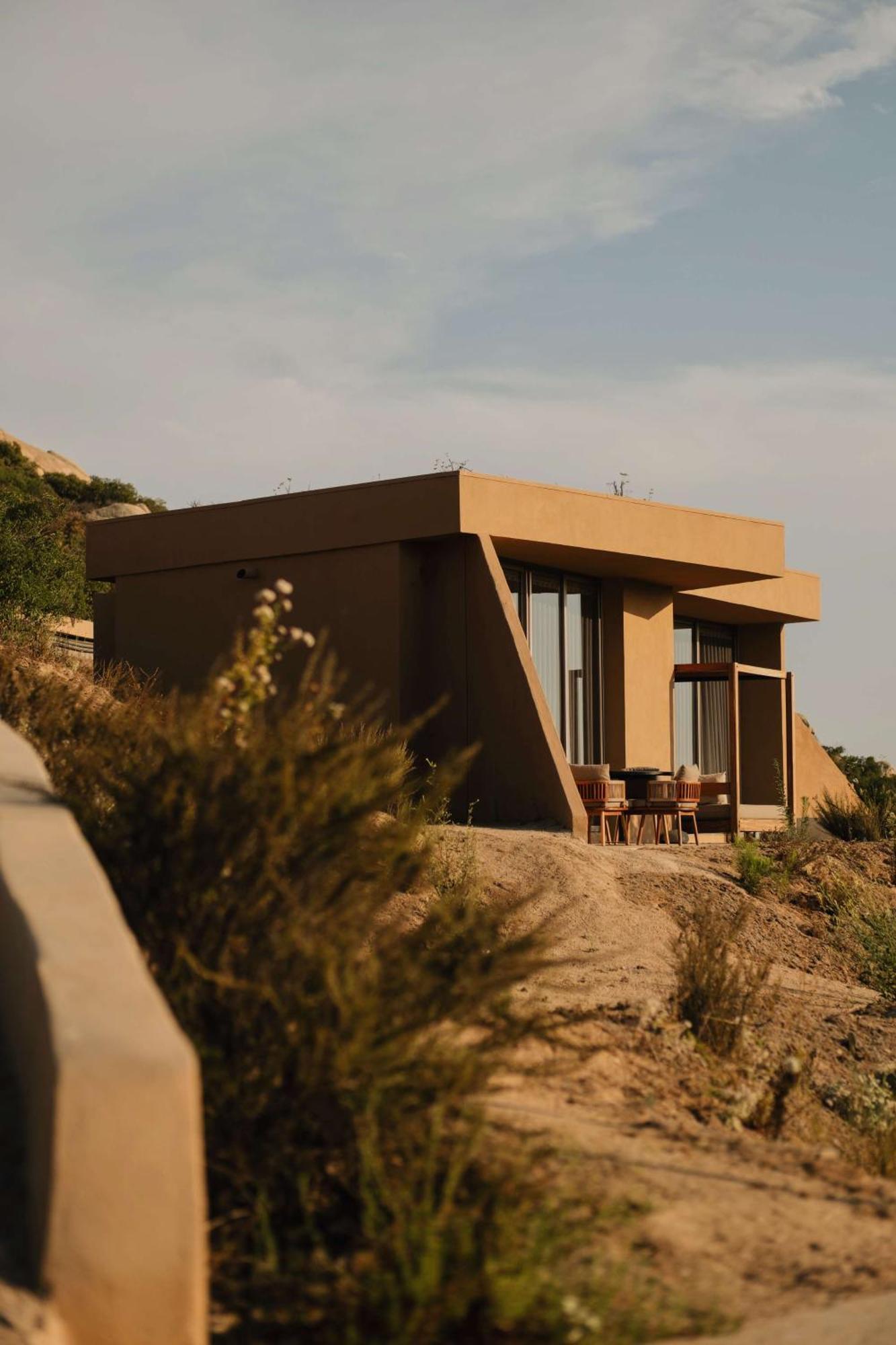 Banyan Tree Veya, Hotel 5*