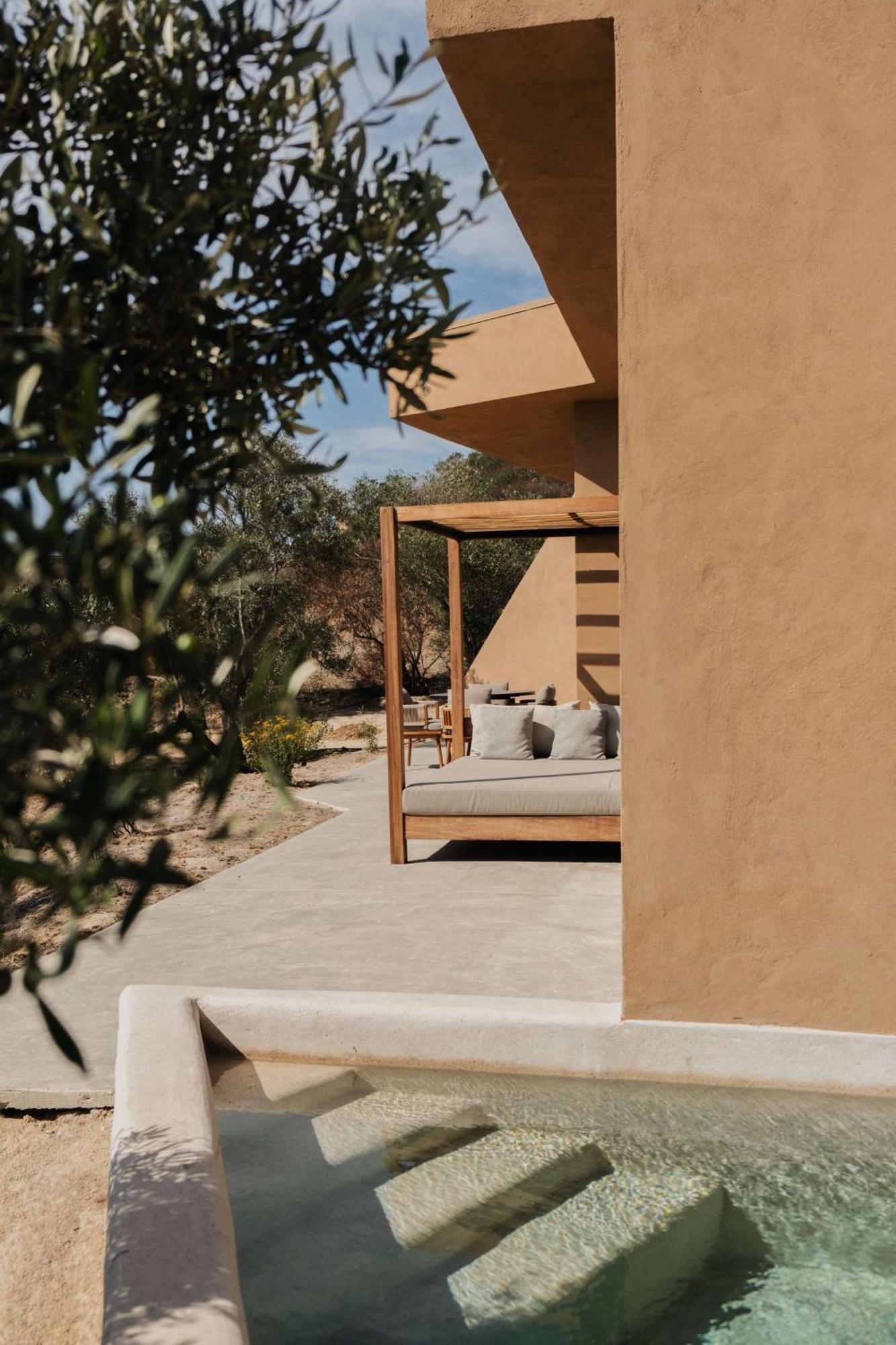 Hotel Banyan Tree Veya, - A Wellbeing & Wine