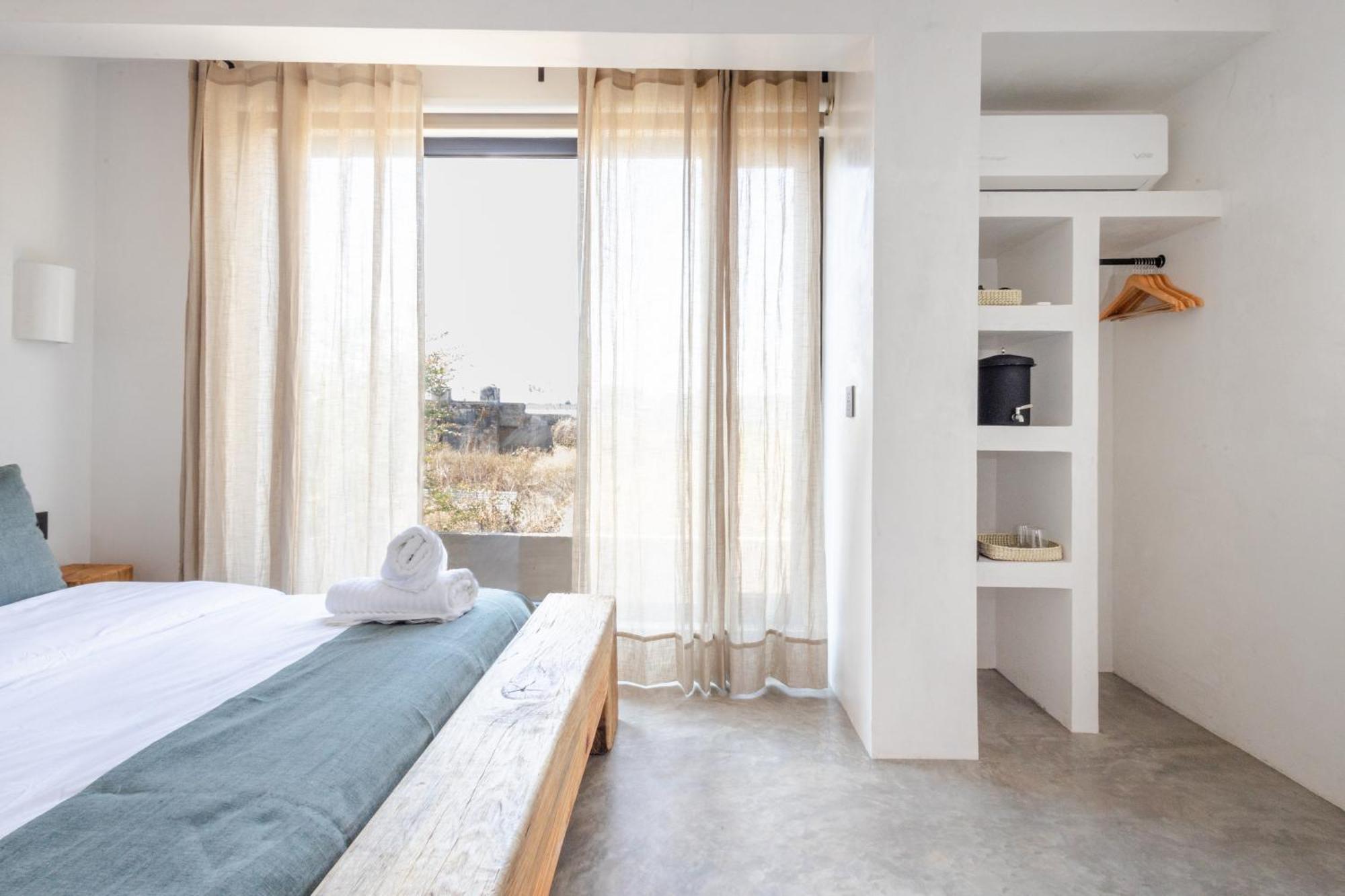 Lepetit Hotel