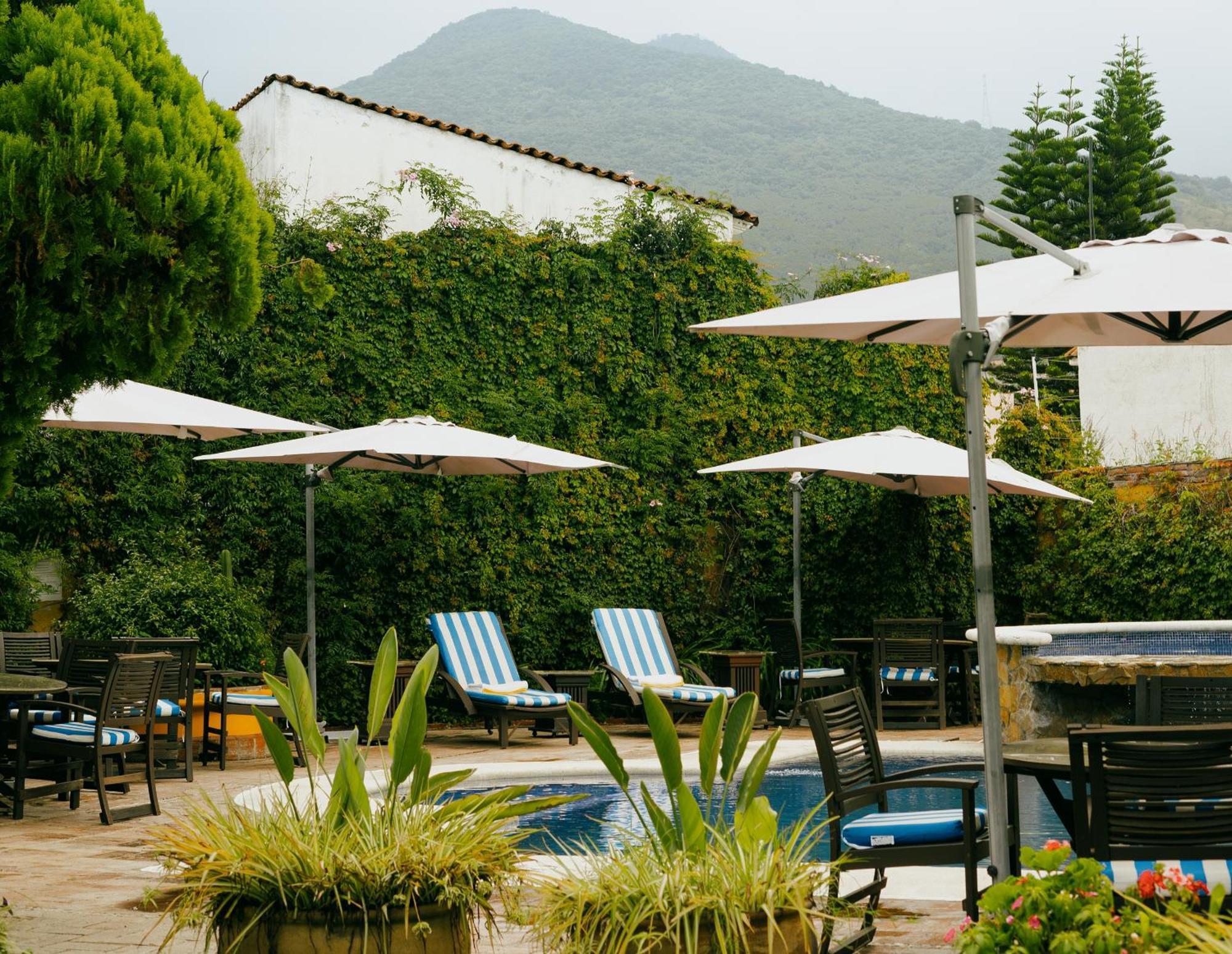 Hacienda Laureles Hotel