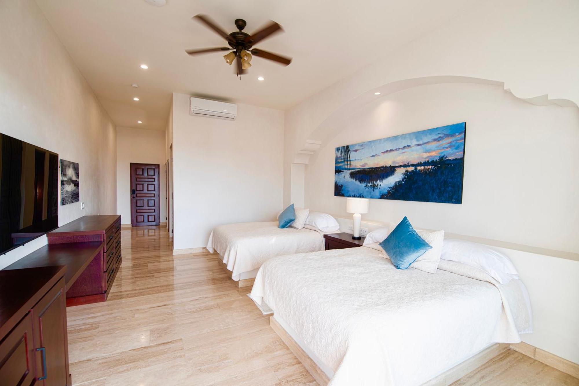 Hotel Hacienda Todos Santos 5*