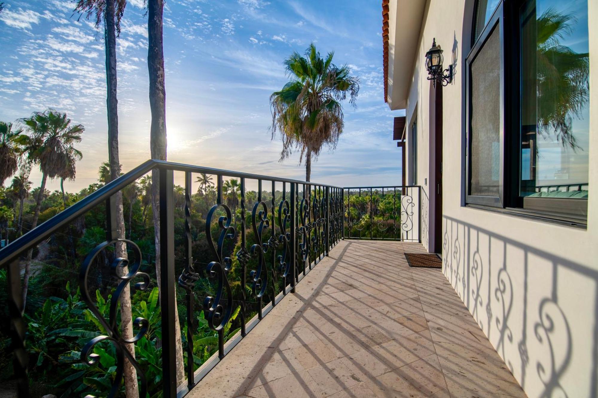 Hotel Hacienda Todos Santos 5*