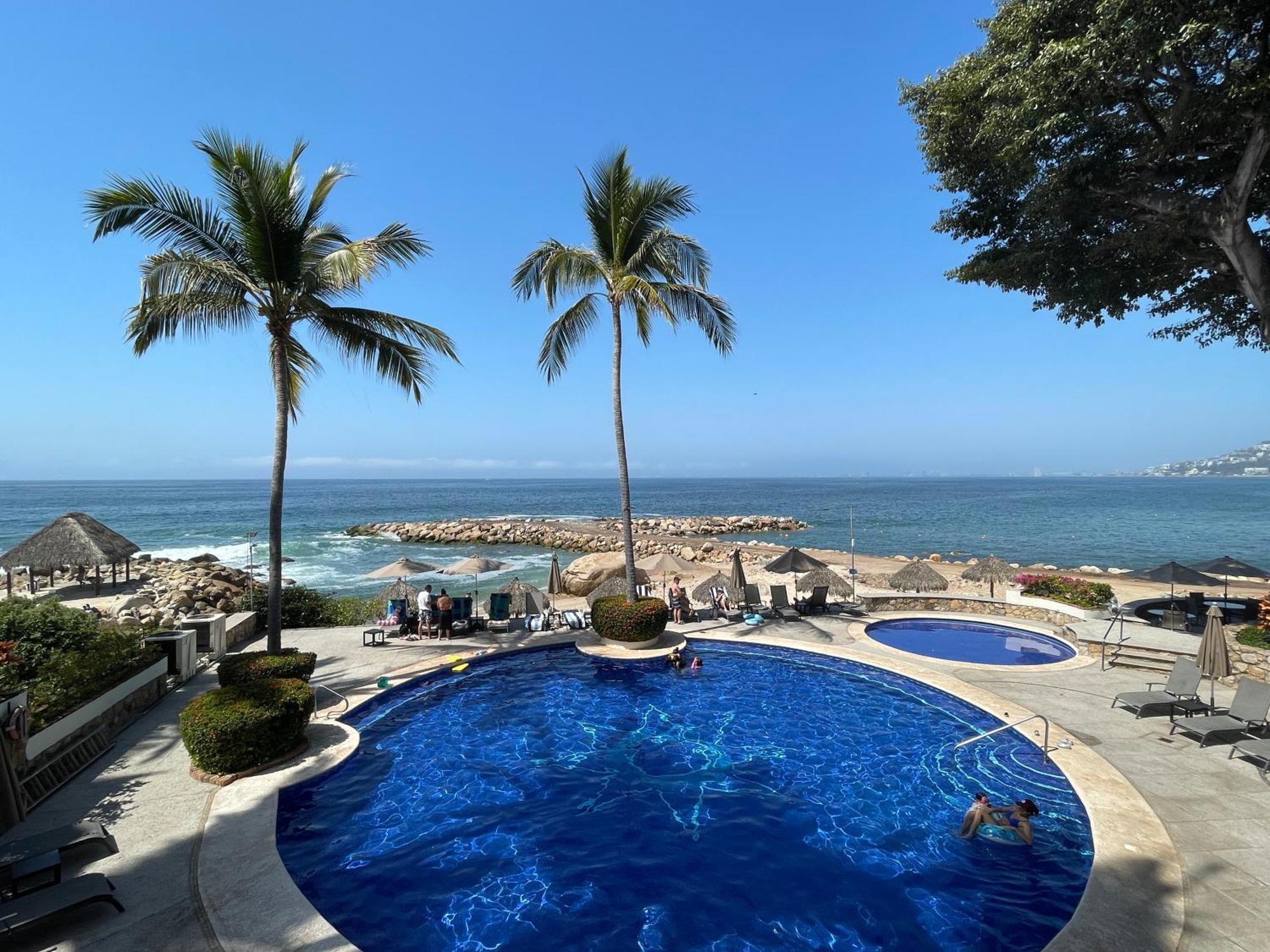 Ocean Front, 3 Bedroom, 3 Bathroom, Casa Natalia, Playa Esmeralda Aparthotel Puerto Vallarta