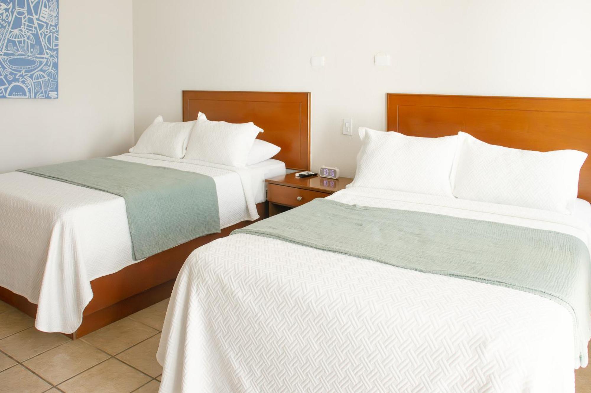 Costa Elegante & Hotel 3*