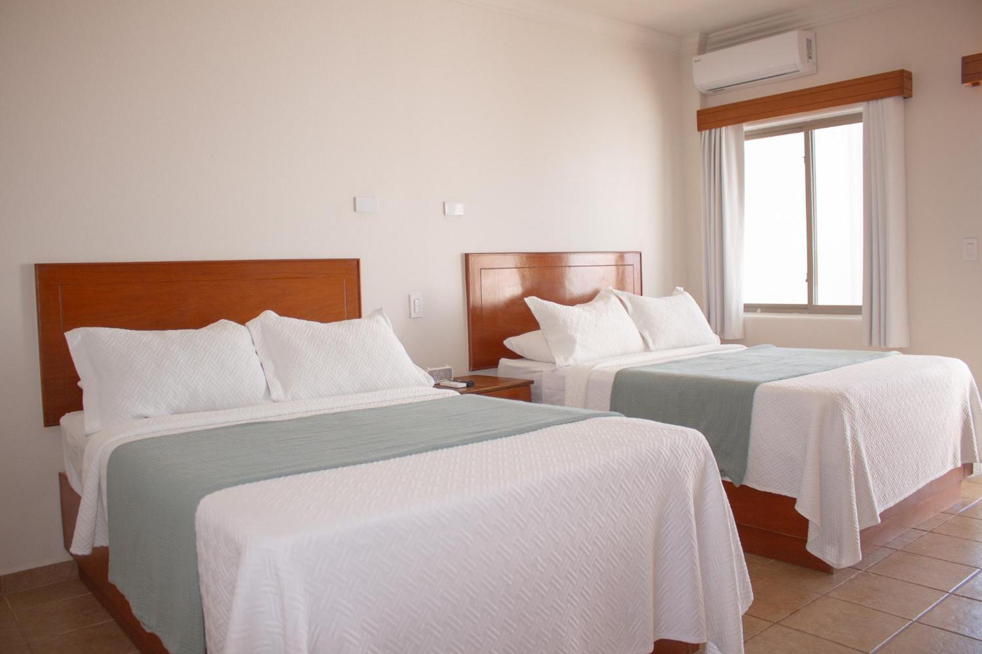 Costa Elegante & Hotel 3*