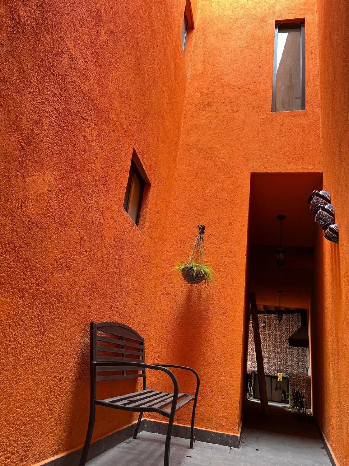 Casa Colonial En Santiago Pueblo Magico By Adhoc Chalet *