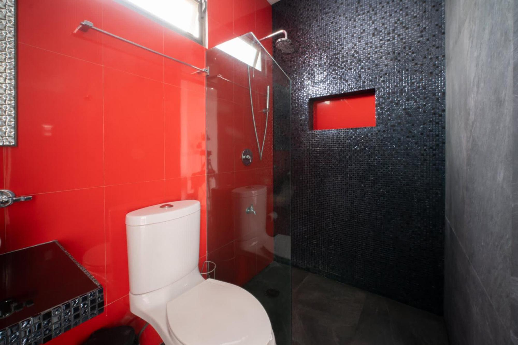 Peninsula 3 Bedroom House & Ac + Private Parking + Fast Wifi * Chetumal