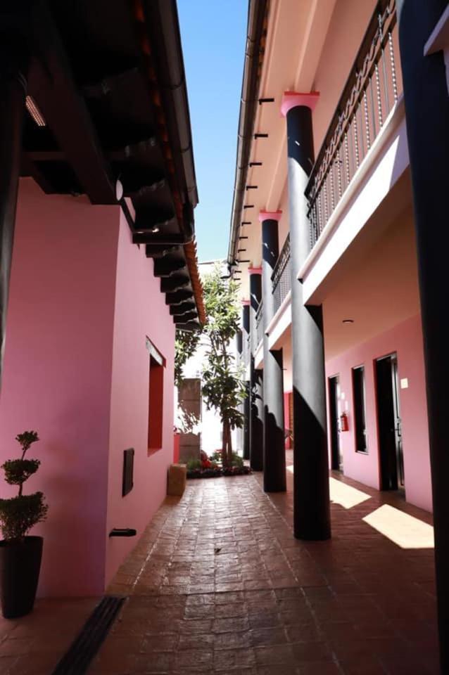 Casa Rosa &