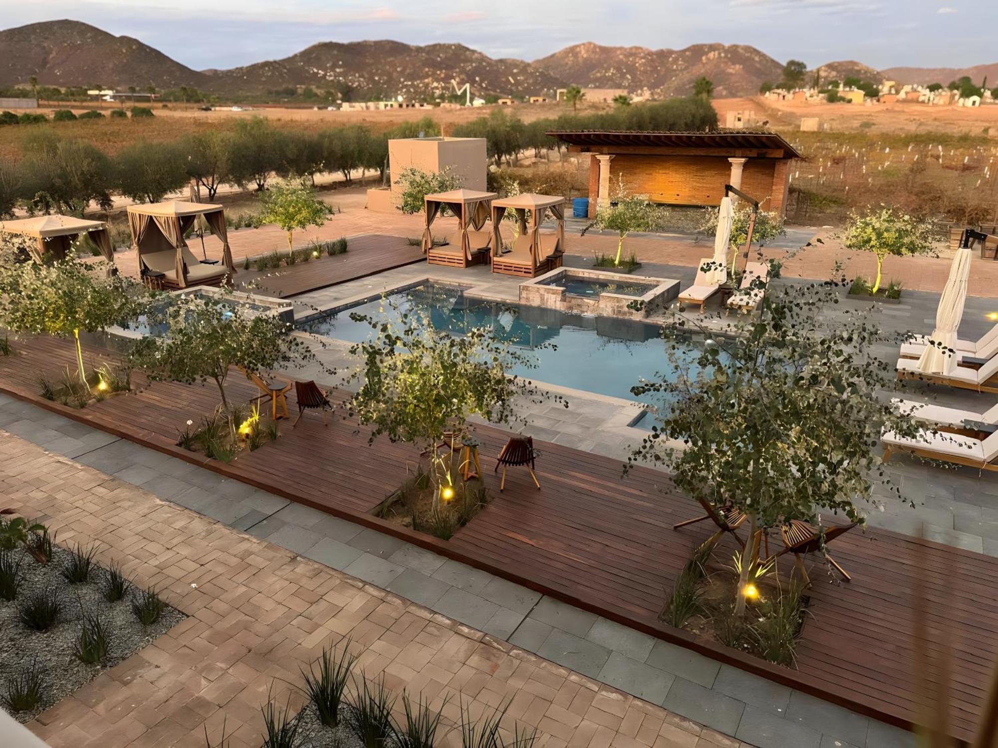 Hotel Flores De Sal-valle De Guadalupe 4*