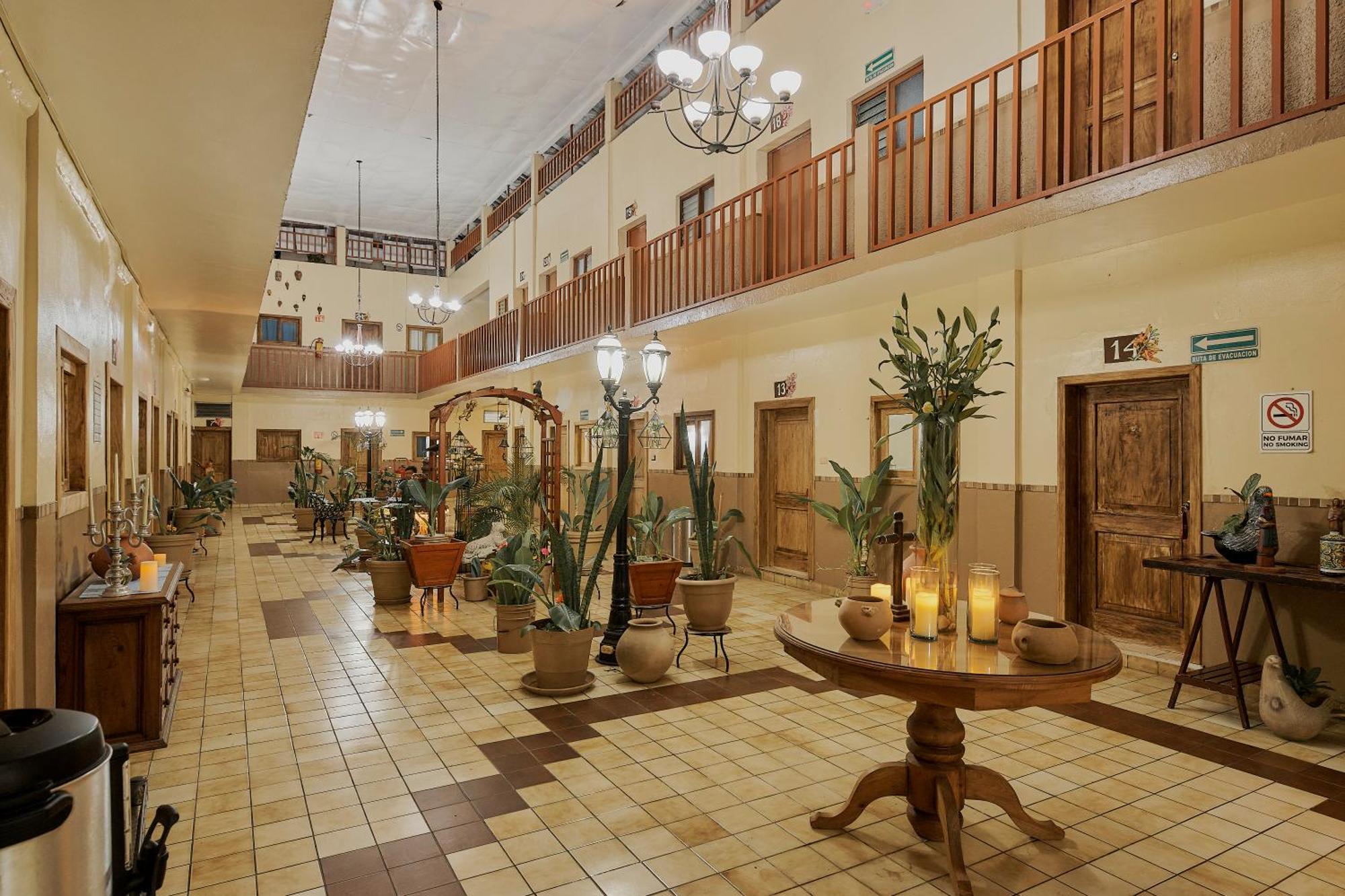 Cervantino Hotel Tapachula