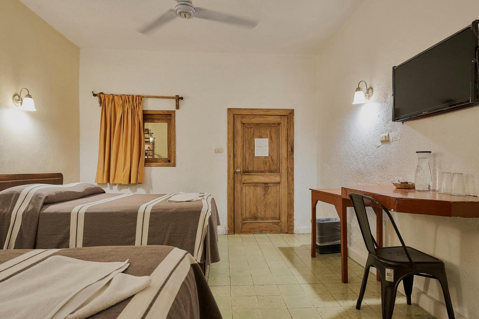 Hotel Cervantino