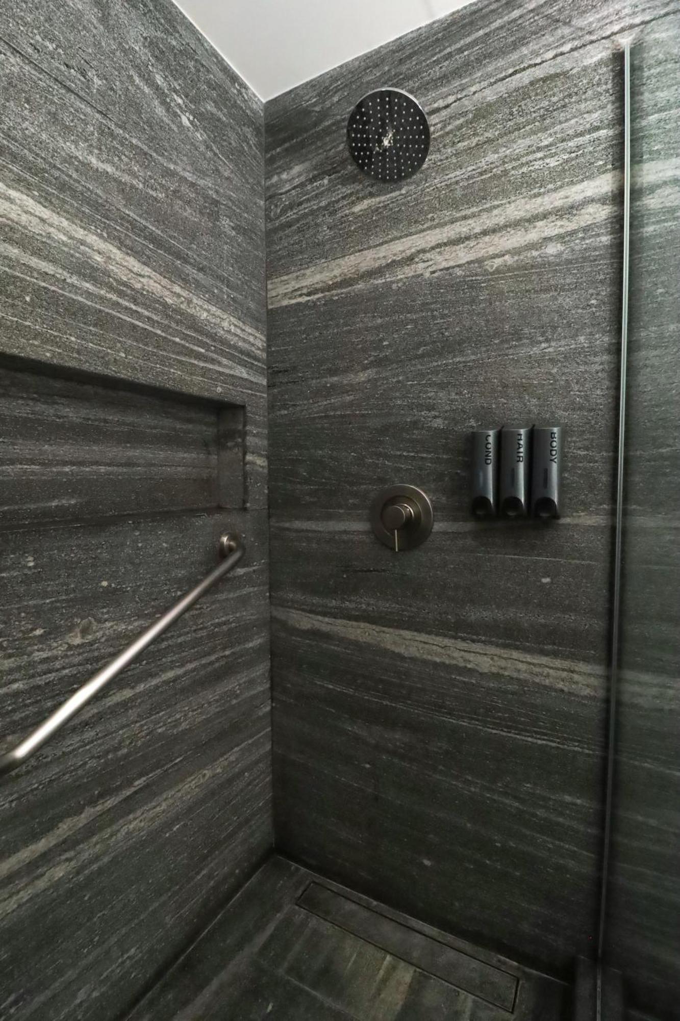 Quartz & Hotel 5*