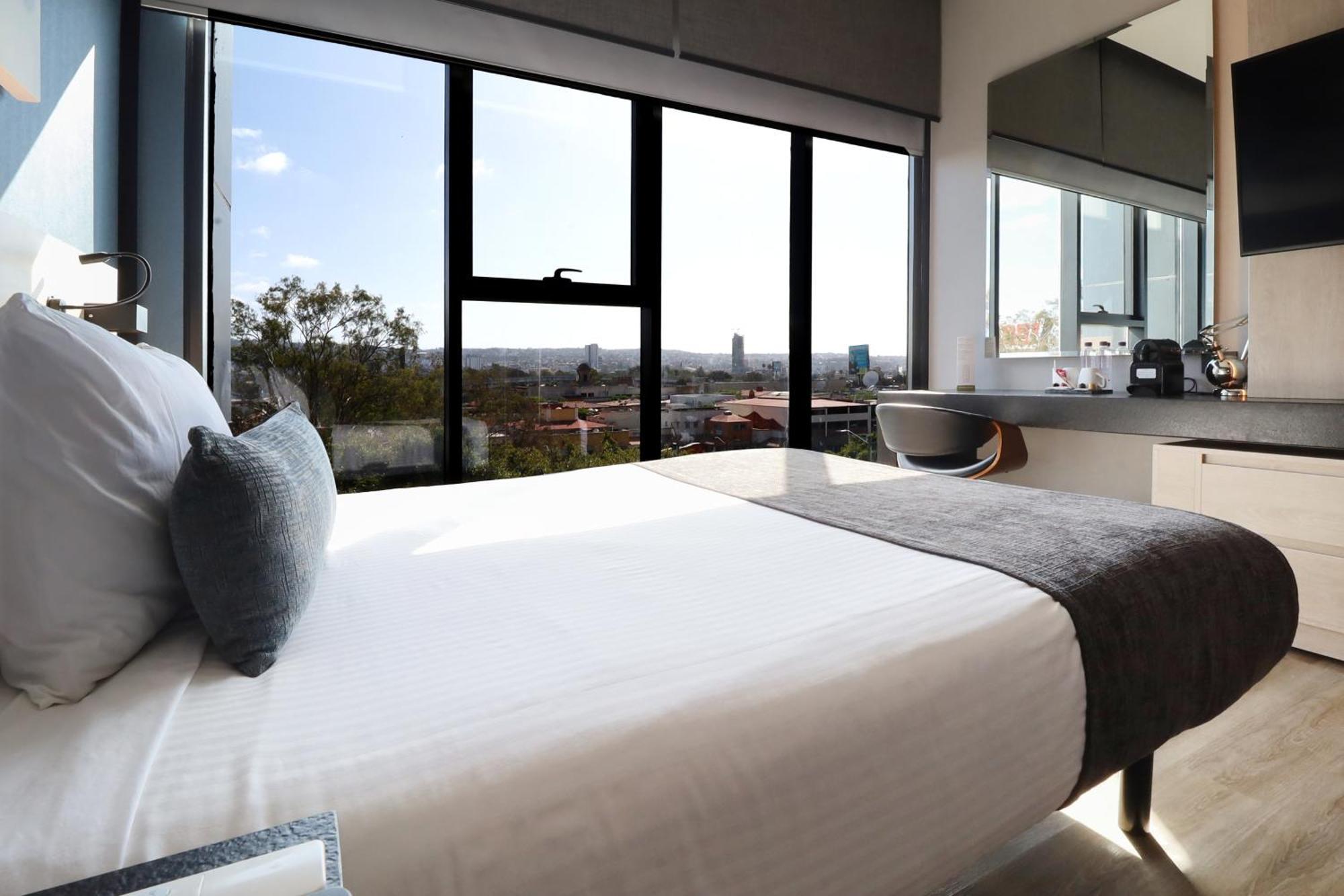 Hotel Quartz &