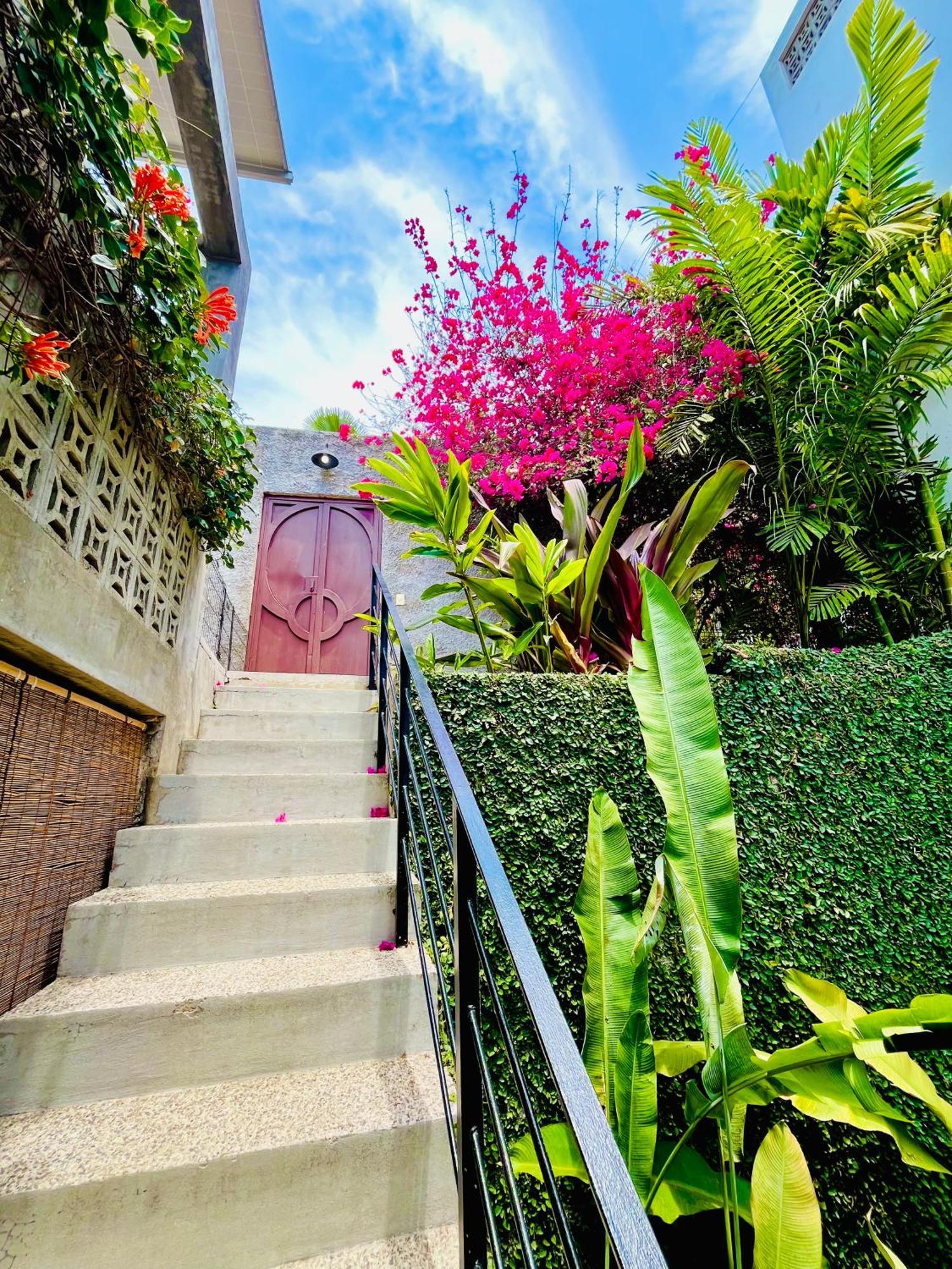 King Bed, Air Conditioning, Pool, Fast Wifi - Luna At Casa Calavera *