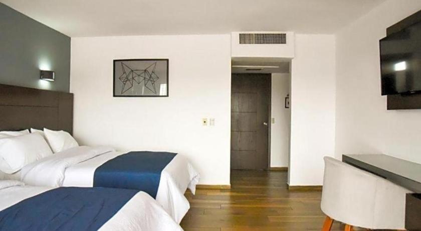 Hotel Portonovo Plaza Expo Zapopan
