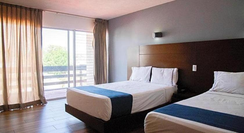 Portonovo Plaza Expo Hotel