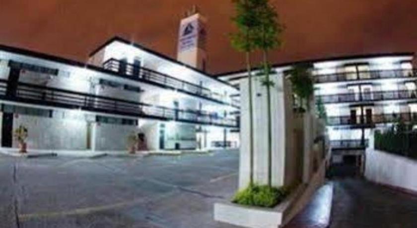 Hotel Portonovo Plaza Expo Zapopan
