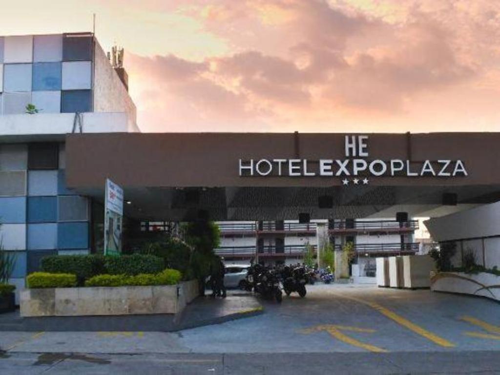 Portonovo Plaza Expo Hotel 3*