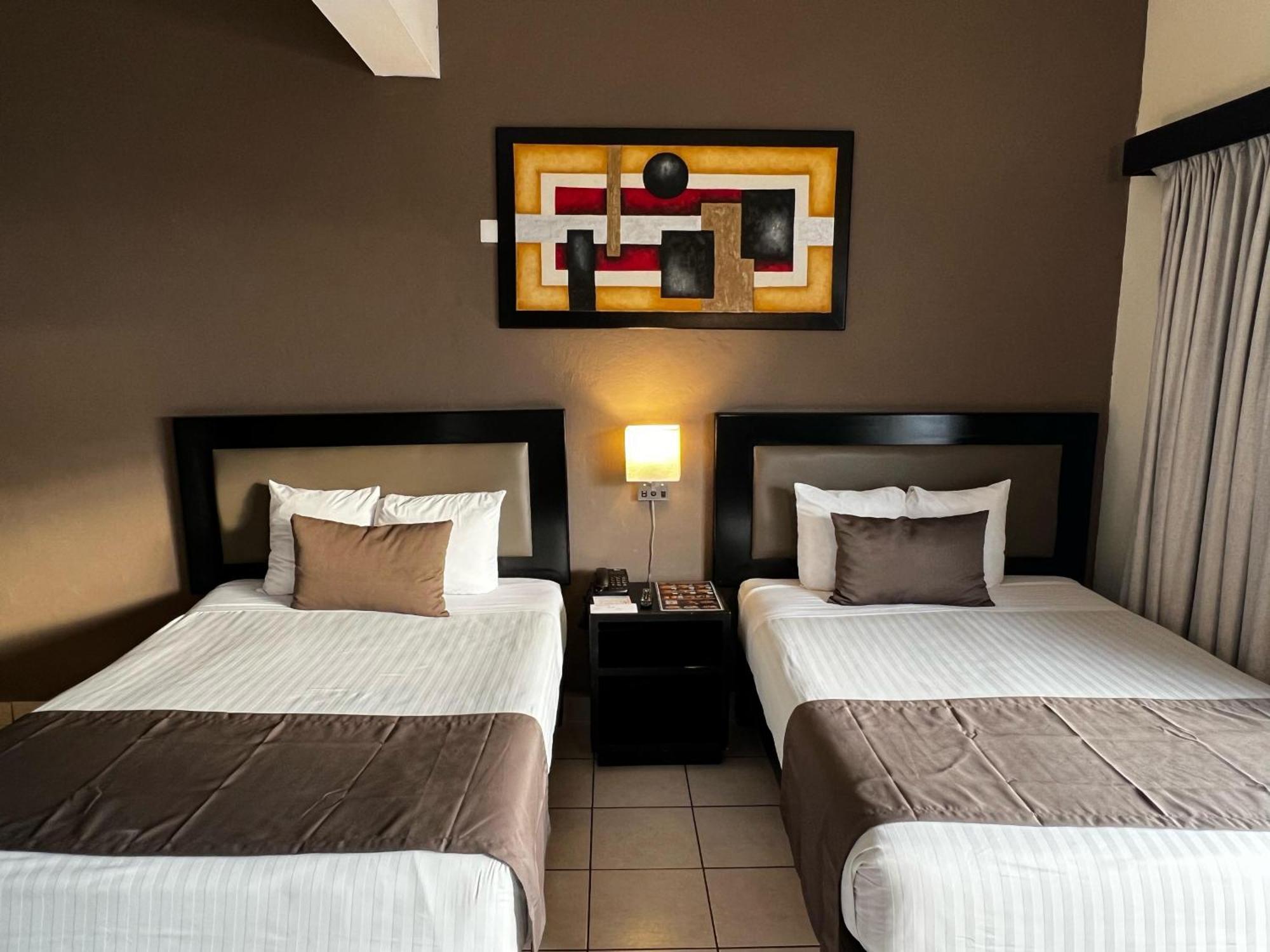 La Siesta Malecon Hotel Mazatlan