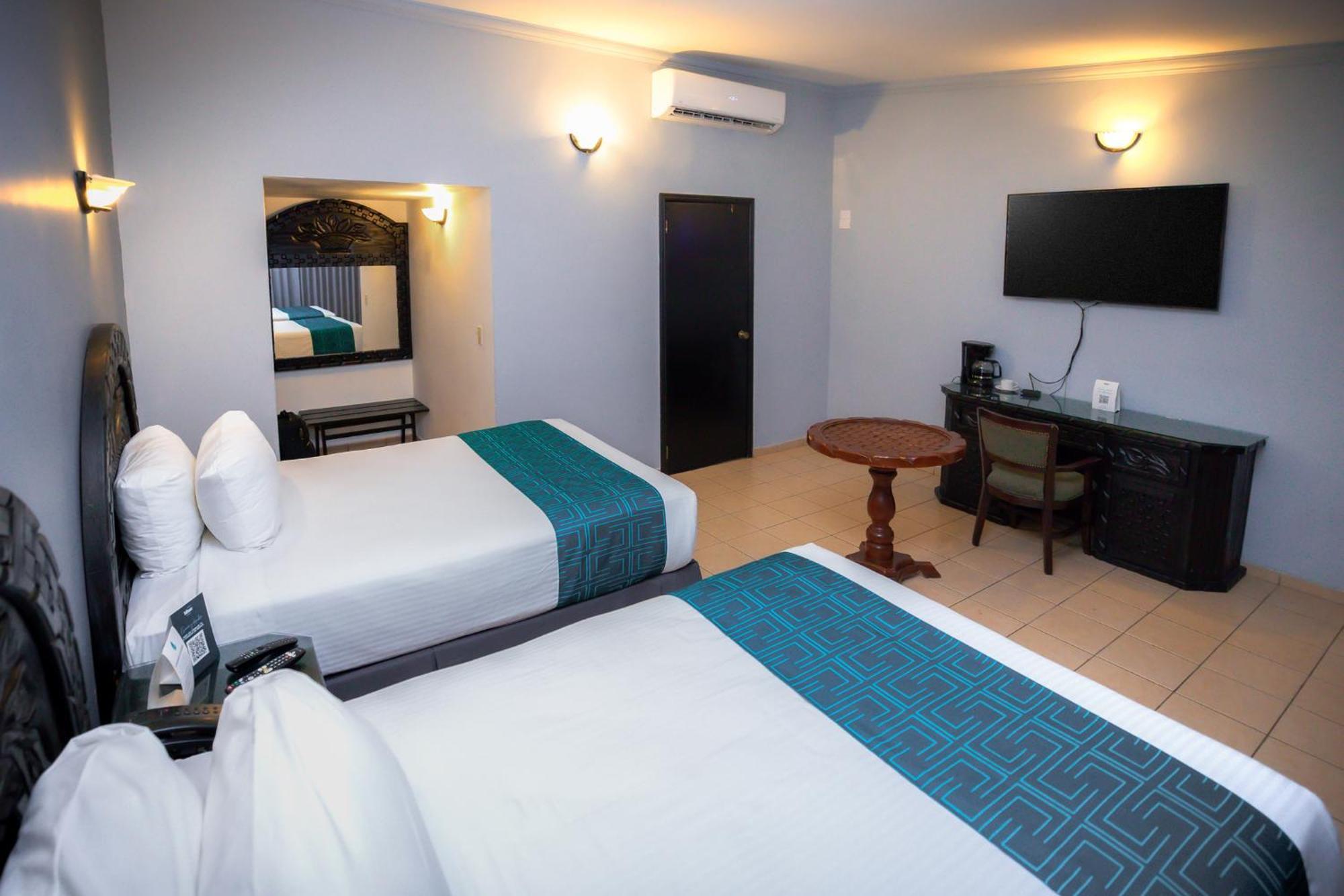 Inhouse Select Hacienda Tres Rios