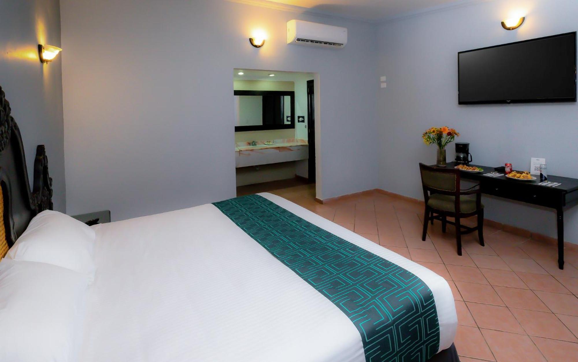 Hotel Inhouse Select Hacienda Tres Rios