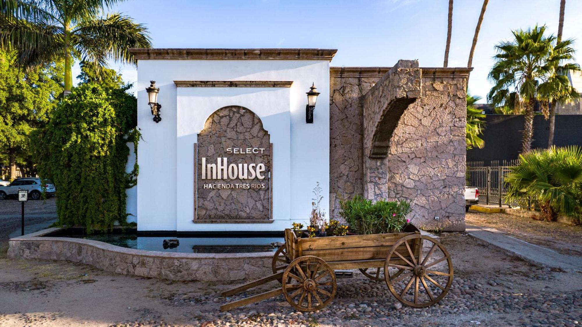 Hotel Inhouse Select Hacienda Tres Rios
