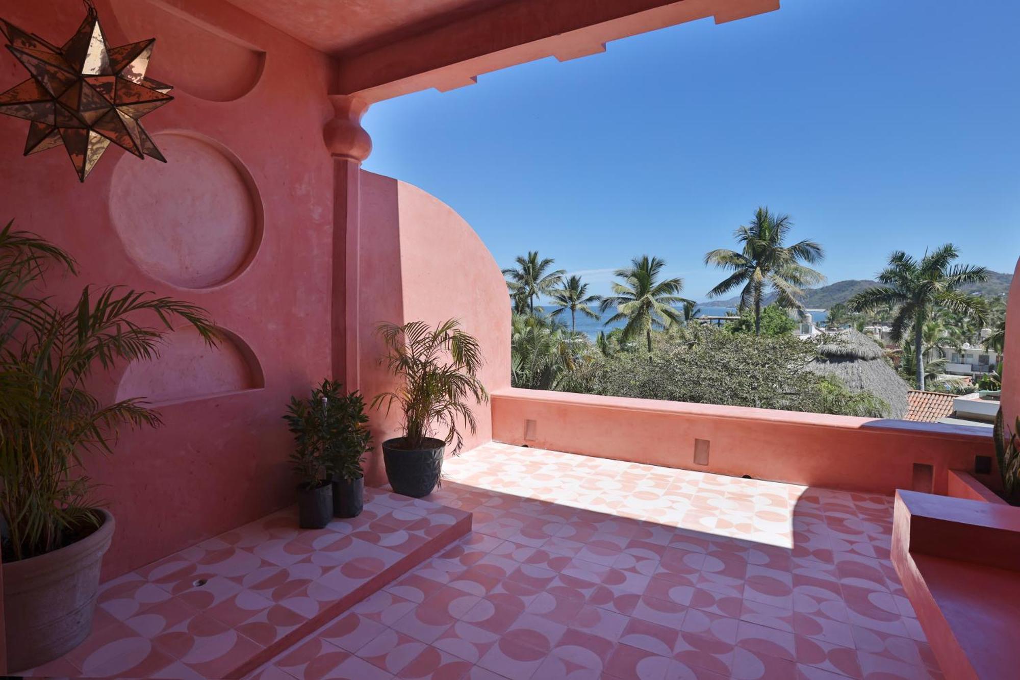 Nomada Wellness Hotel 5*