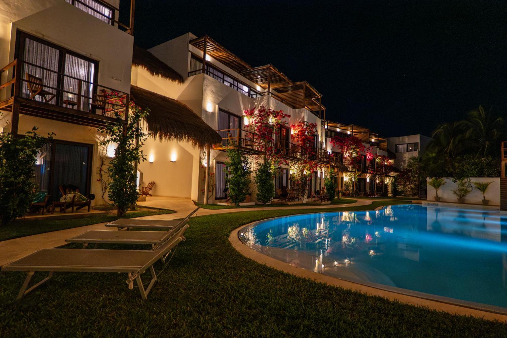My Blue Hotel