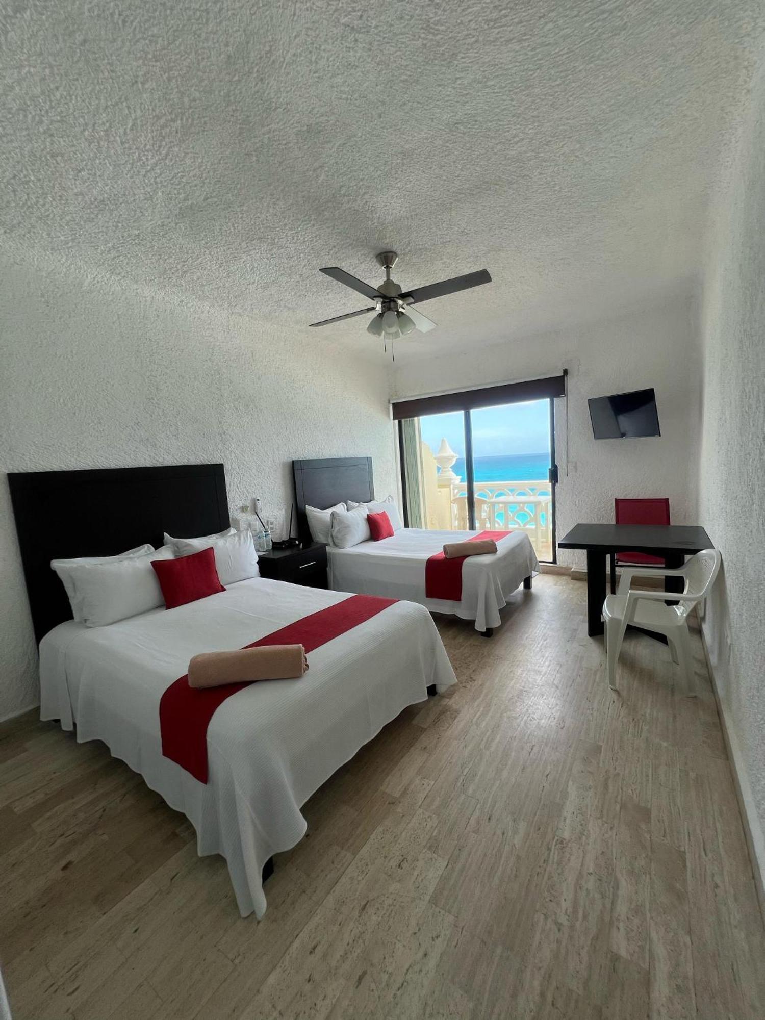 “magic Sunrise At Cancun” Cancun