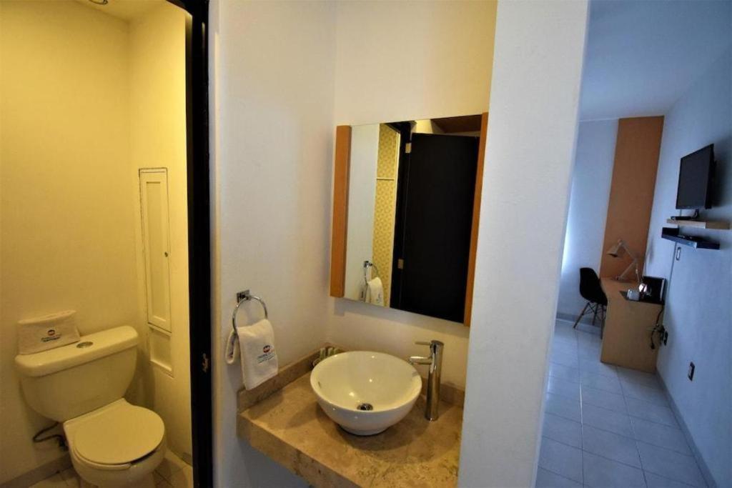 Barante Hotel