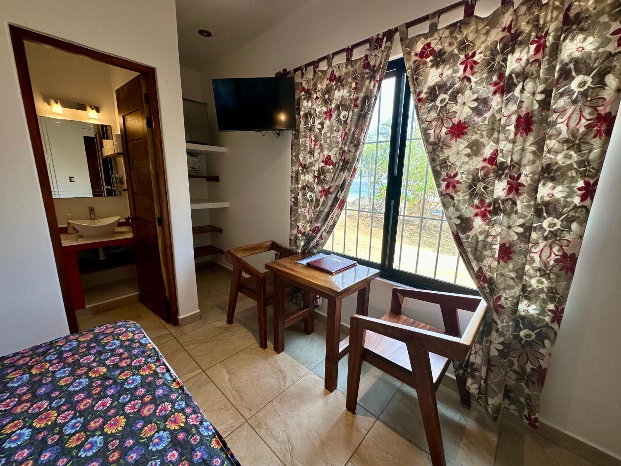Beachfront Paradise Boutique Bed & Breakfast