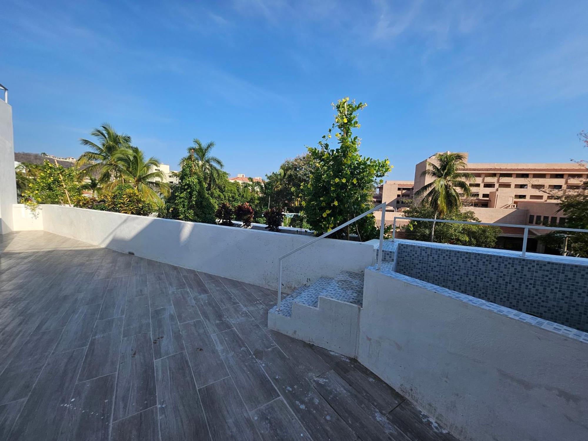 Plaza Huatulco Hotel