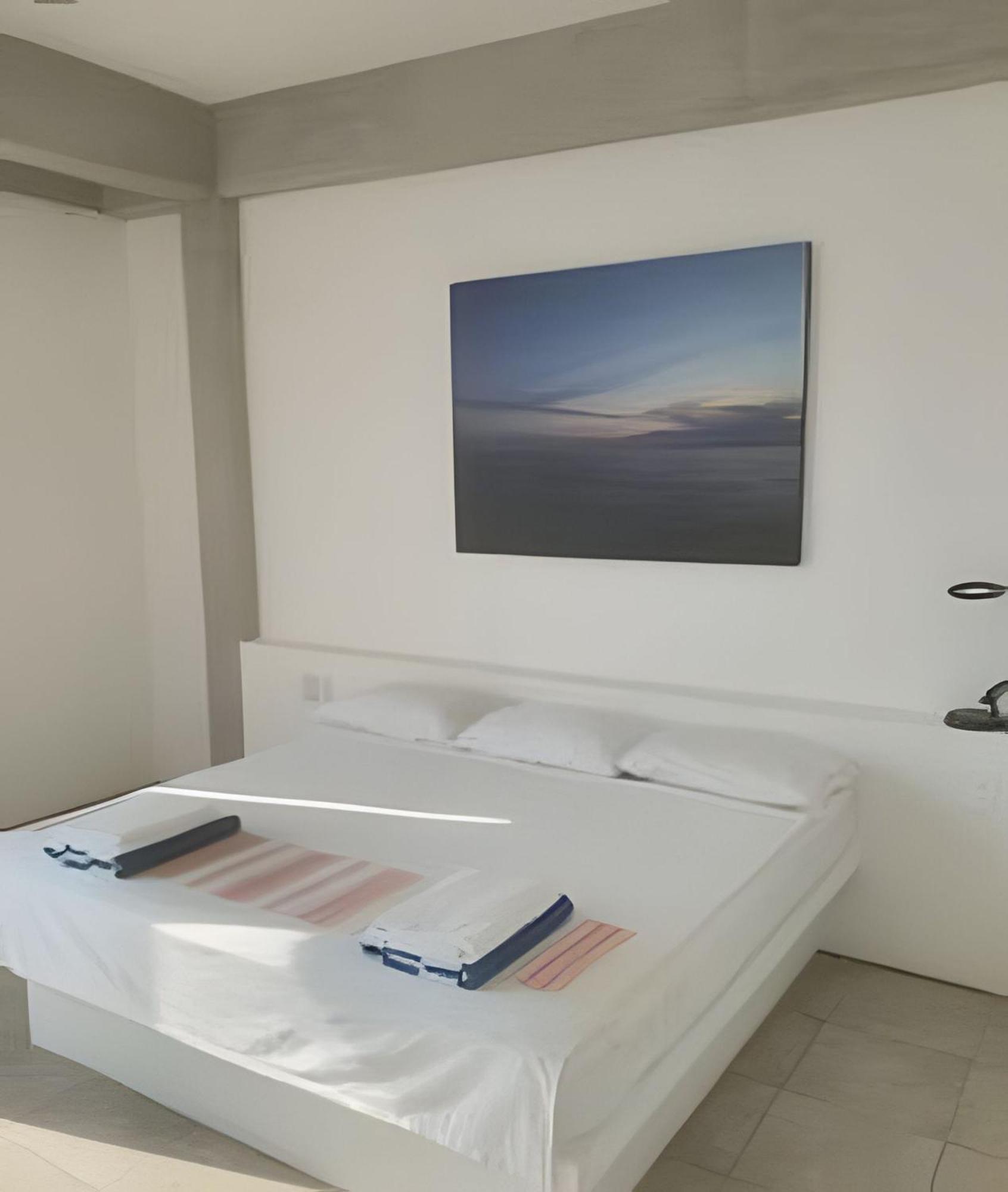 Casas Del Acantilado - *