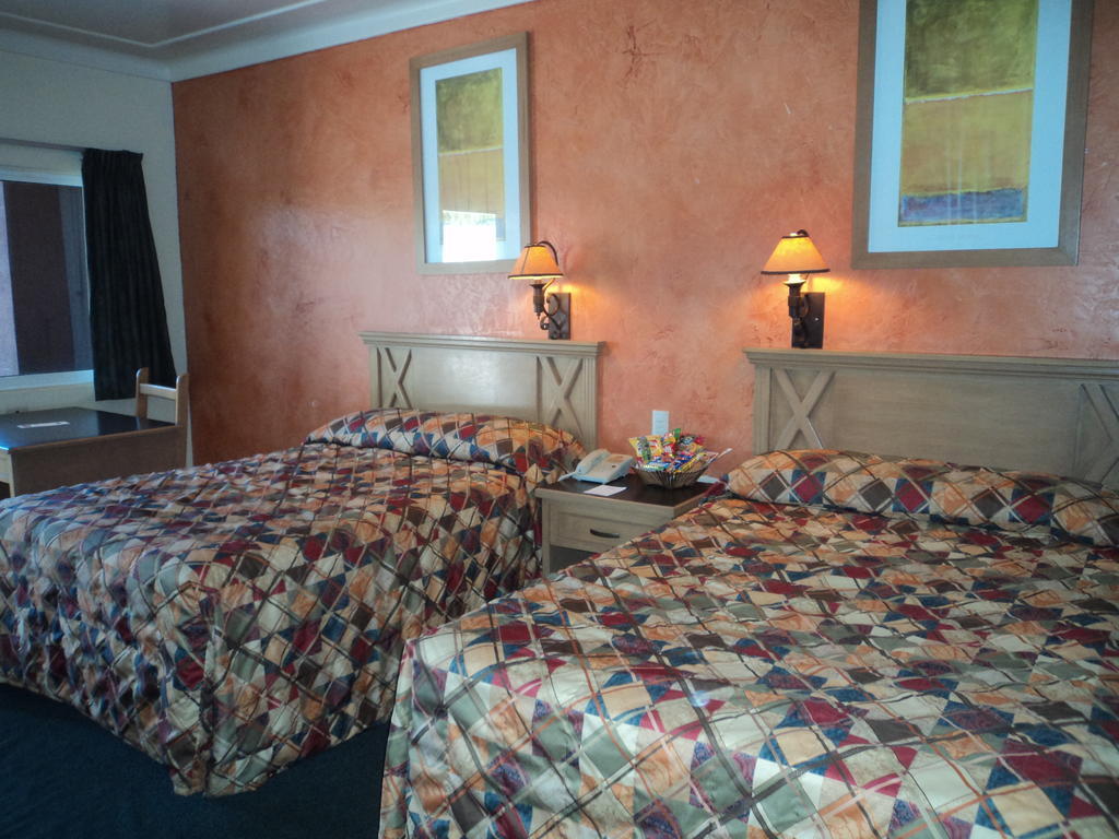 Hotel Fiesta 4*
