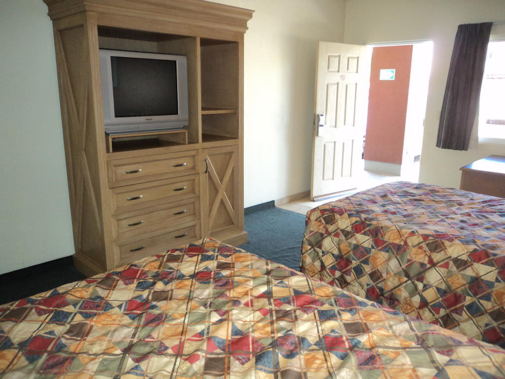 Fiesta Hotel 4*