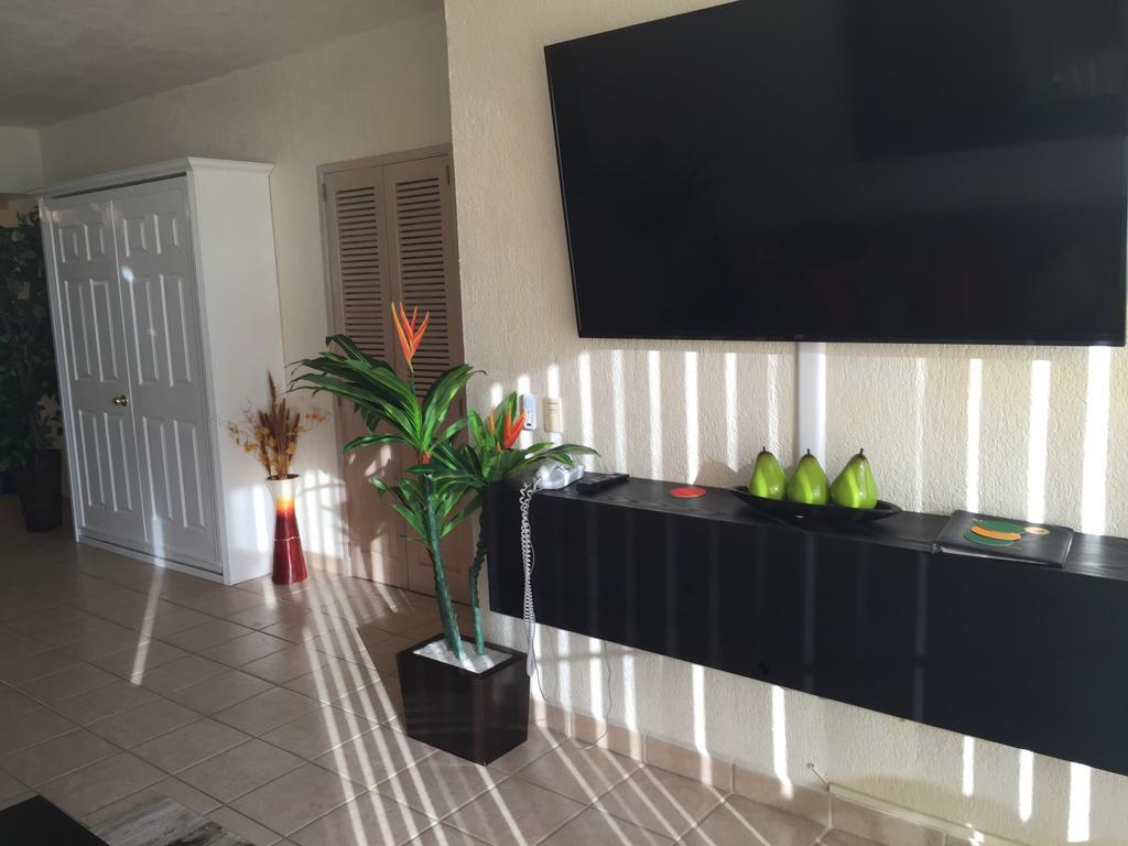 Beautiful Beachfront Condo Puerto Penasco