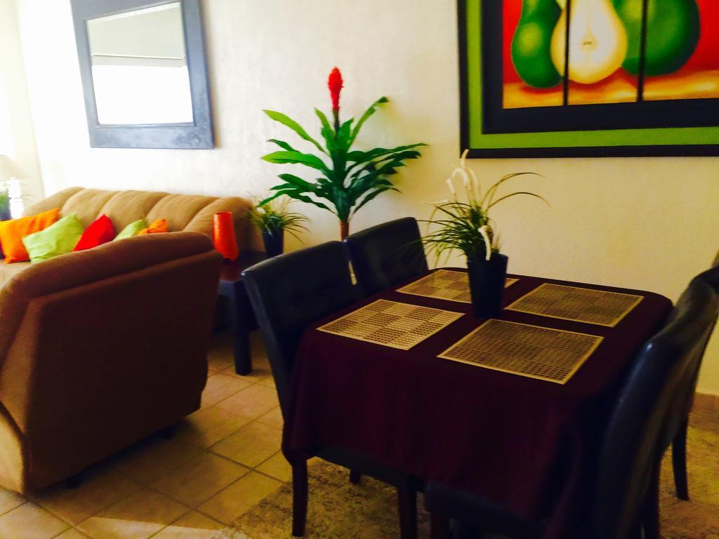 Apartment Beautiful Beachfront Condo *