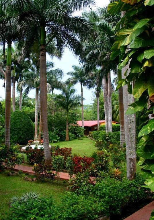 Hacienda And Yaxkin Chichen Itza