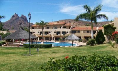 Las Glorias Apartment 307