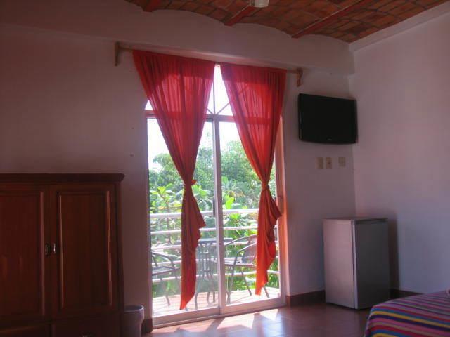 Y Suites Bugambilias
