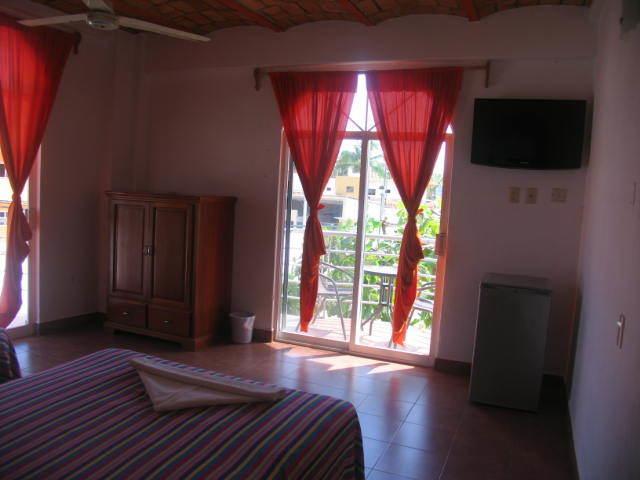 Y Suites Bugambilias