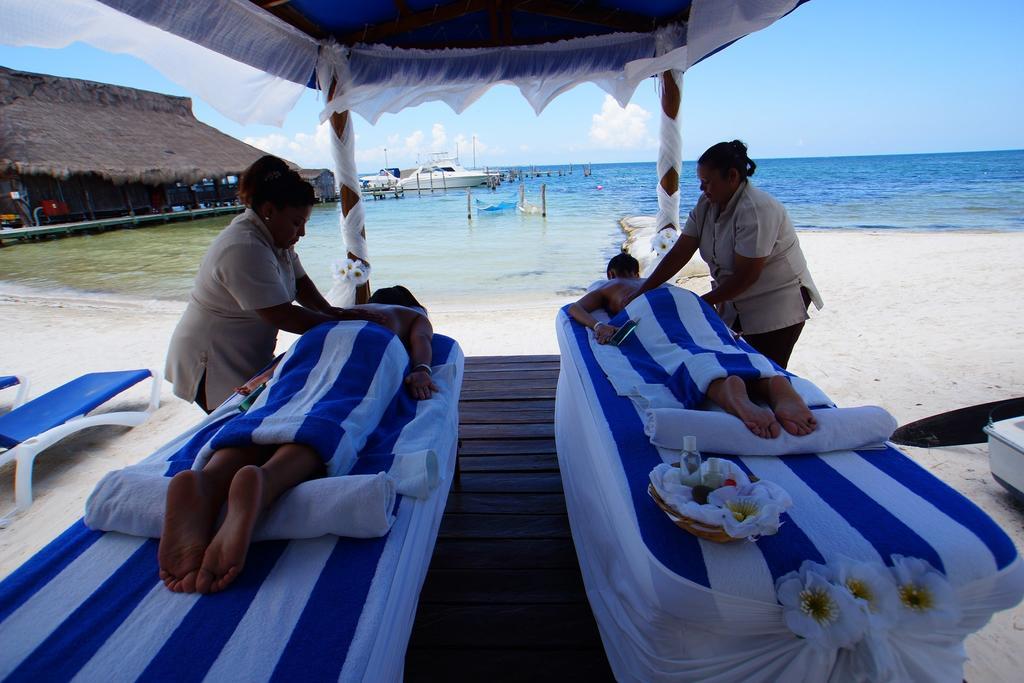 Imperial Perlas Hotel Cancun