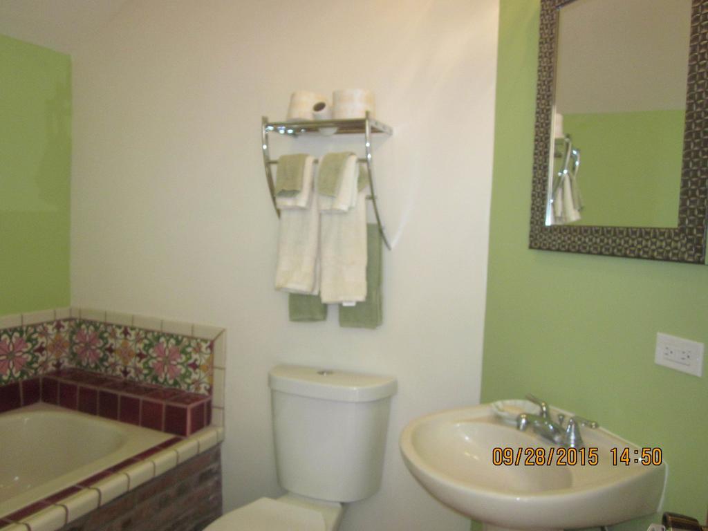 Hacienda Rancho Santini Bed & Breakfast Rosarito