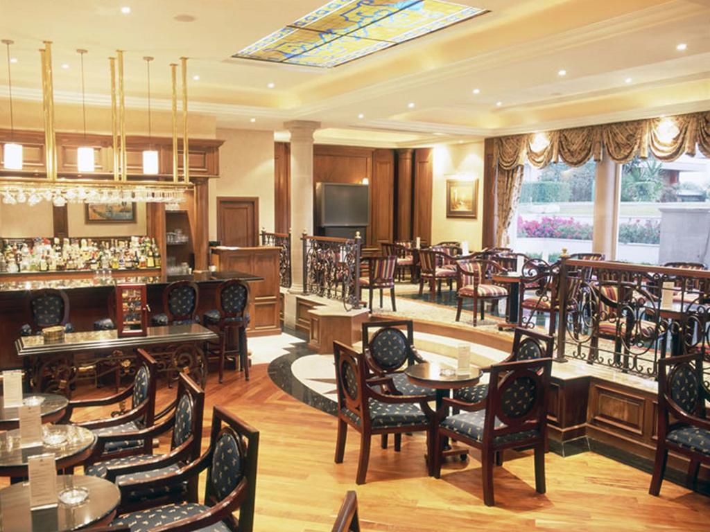 Hotel Camino Real