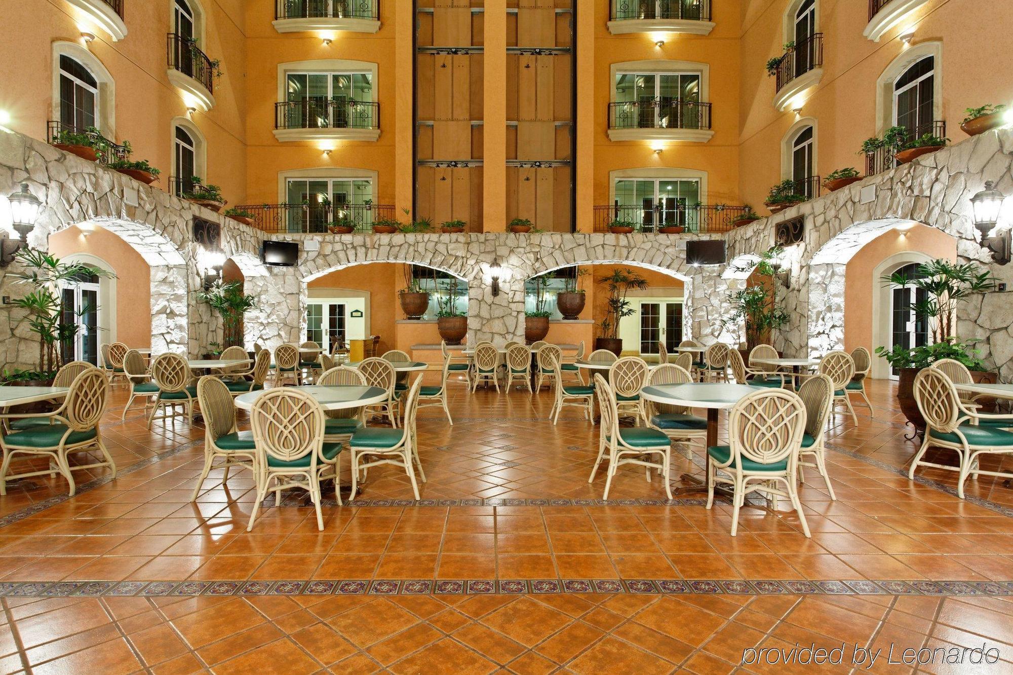 Express By Ihg Guanajuato