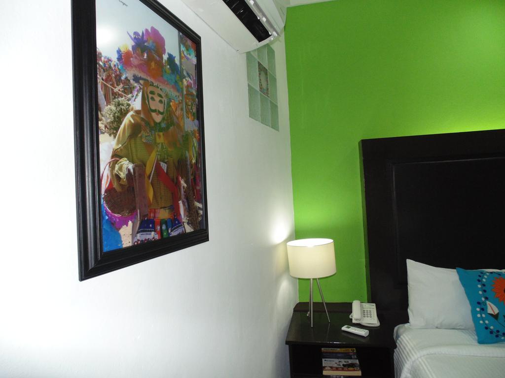 Hotel Chiapas Express, 3*