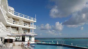 Laguna Hotel 3*