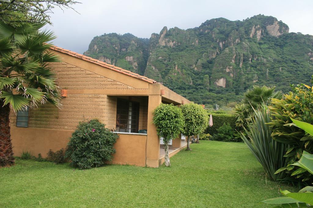 Madre Tierra Bed & Breakfast Tepoztlan