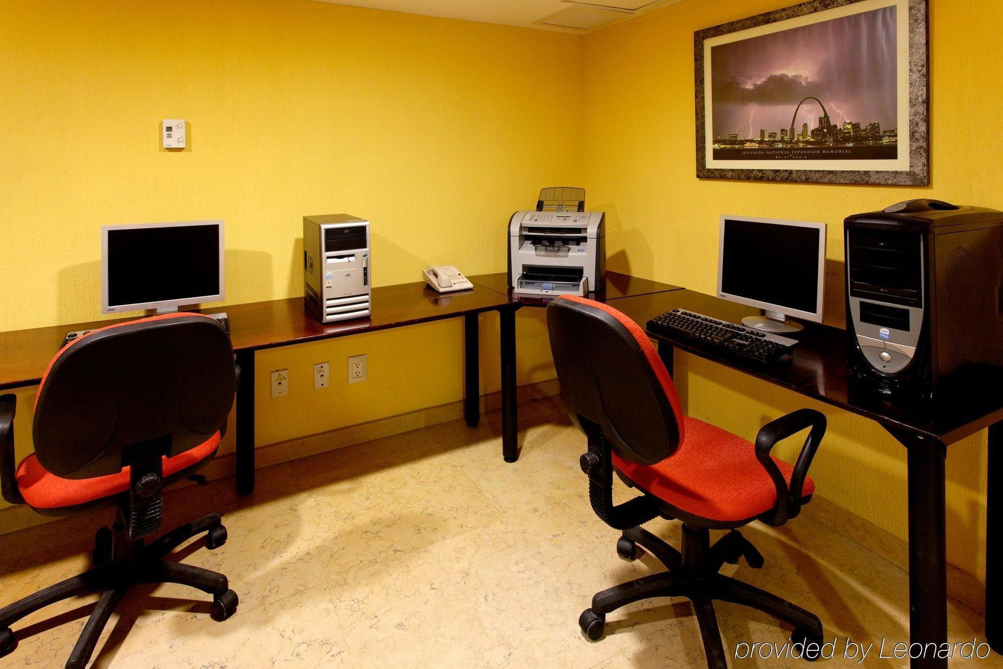 Hotel Express By Ihg Nuevo Laredo
